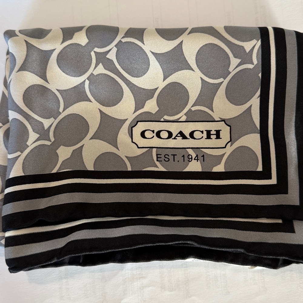Coach Black and Gray Signature Scarf